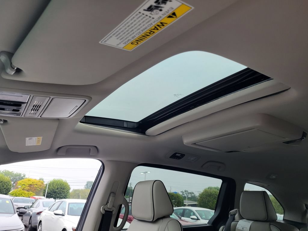 New 2026 Honda Odyssey Touring image 32
