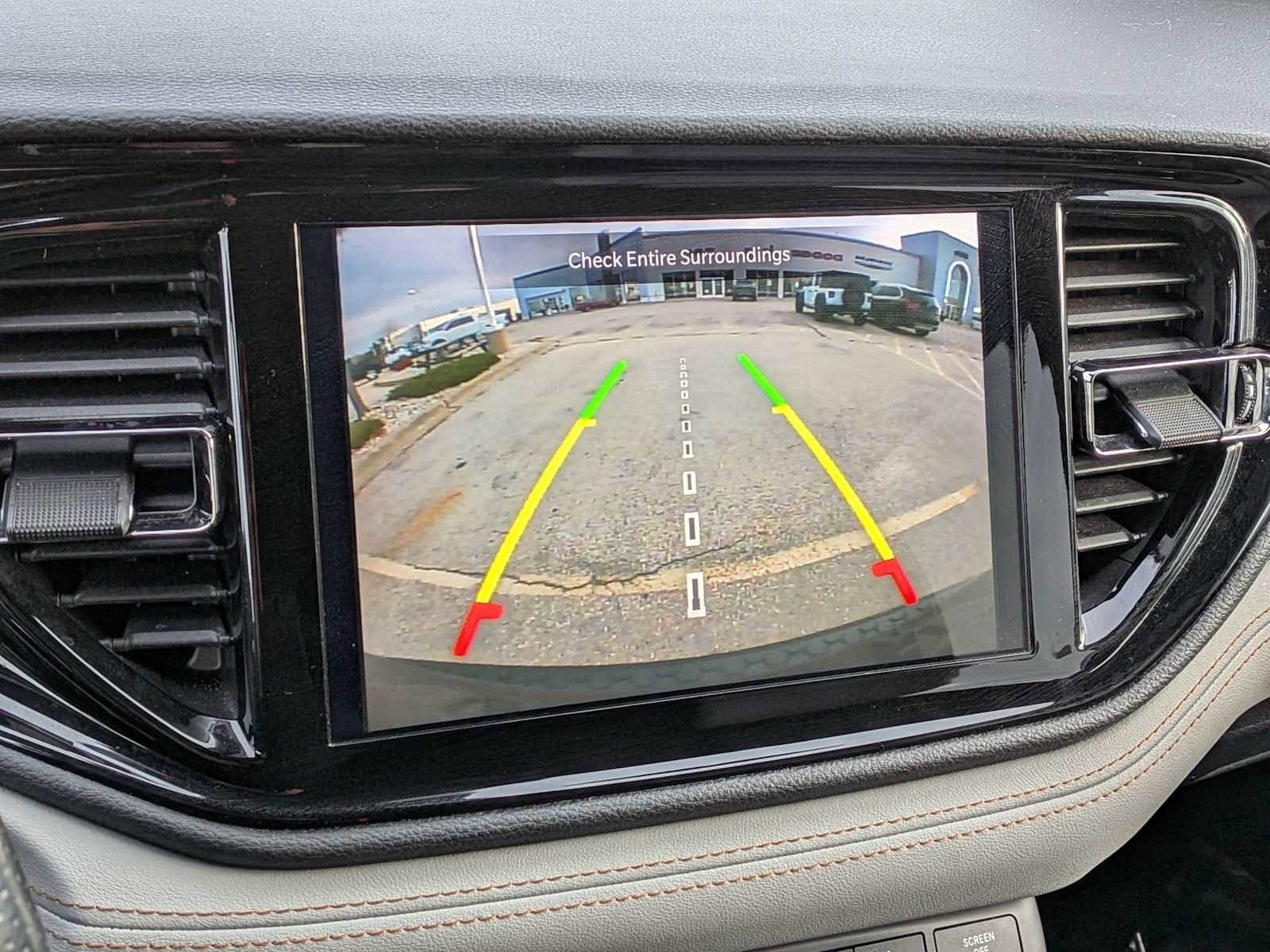 Used 2022 Dodge Durango R/T image 26