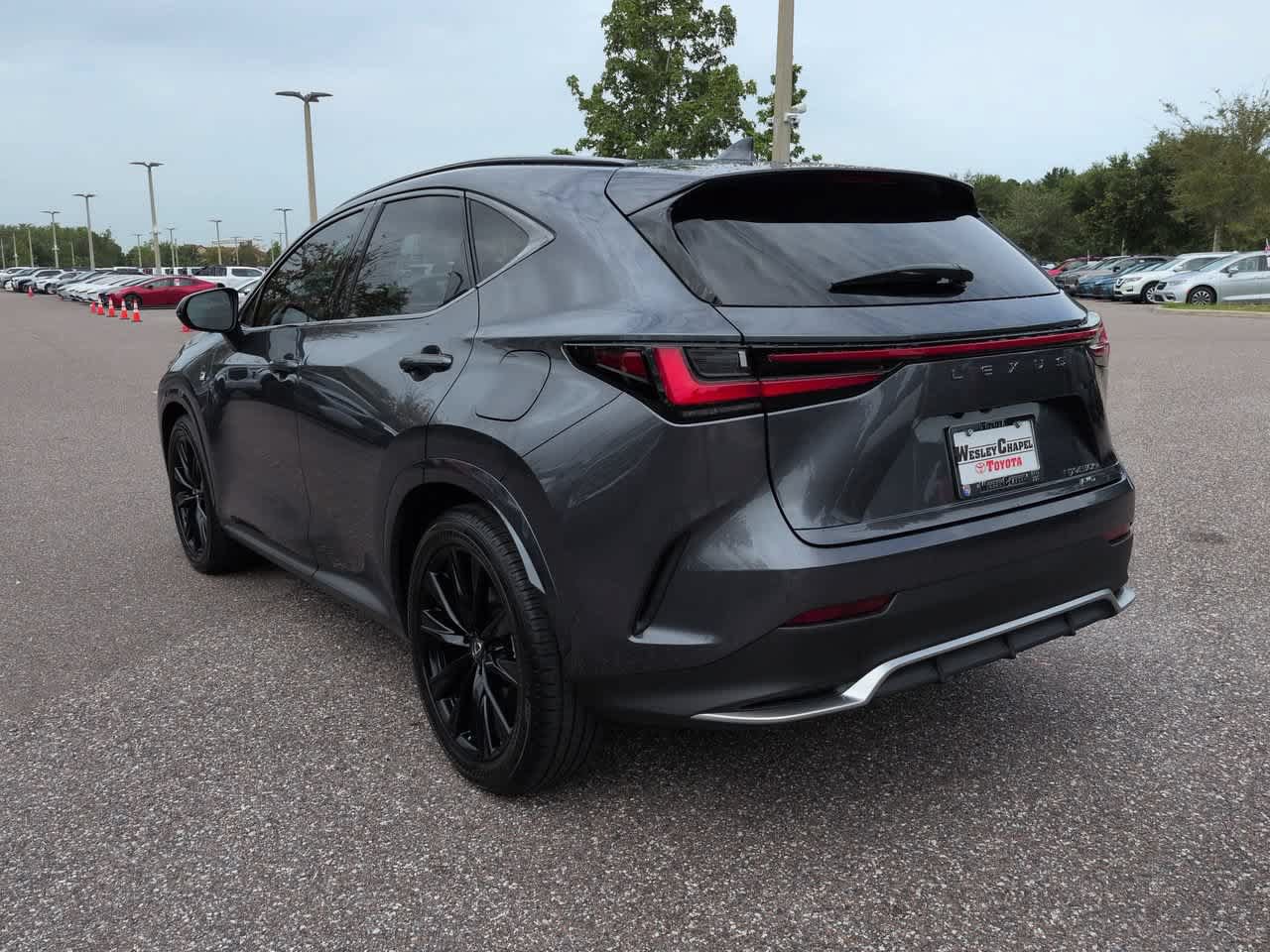 Used 2025 Lexus NX 450h+ F Sport w/ Accessory Package (2T) AWD/4WD image 4