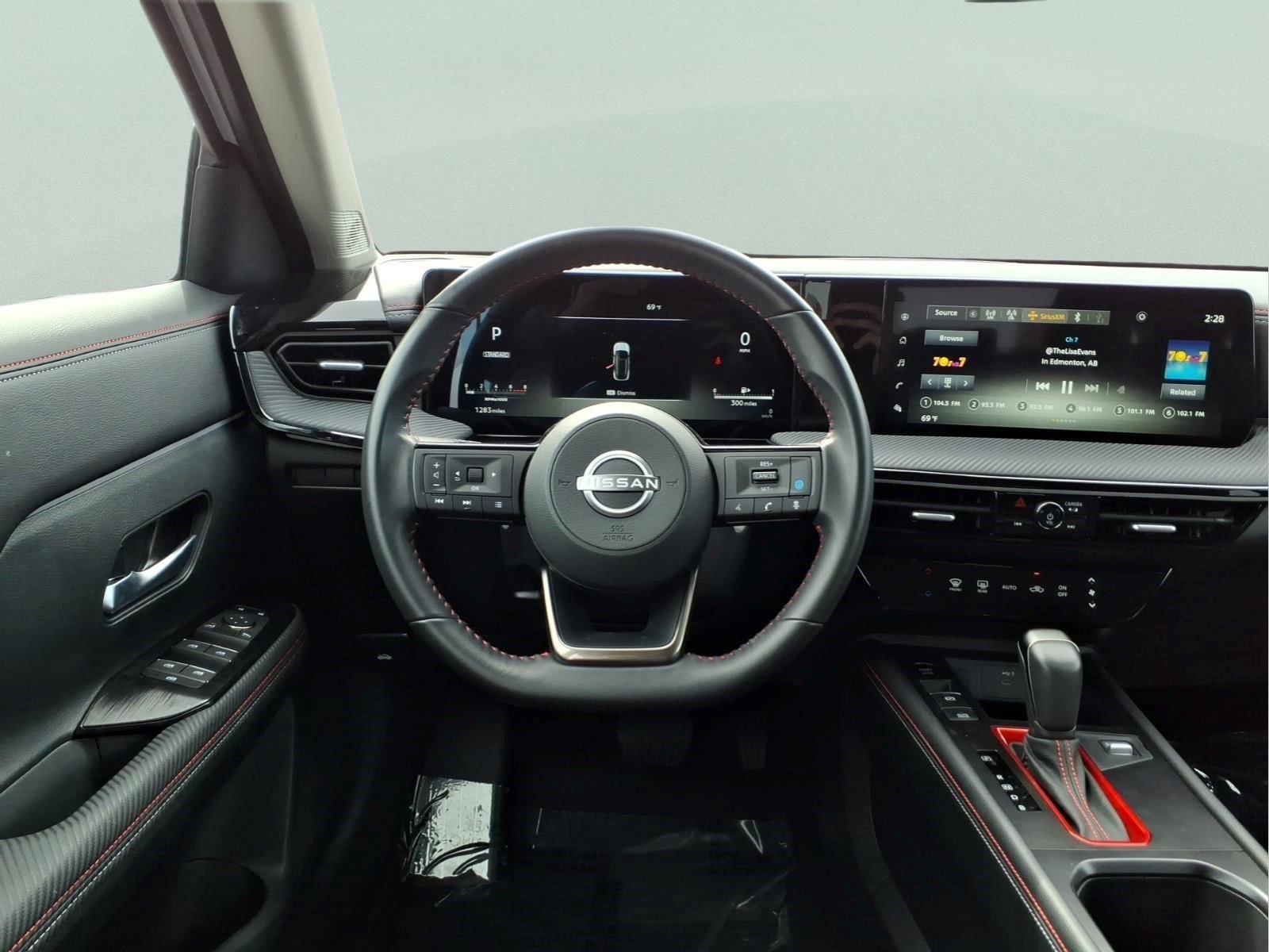Certified 2025 Nissan Kicks SR AWD/4WD image 12