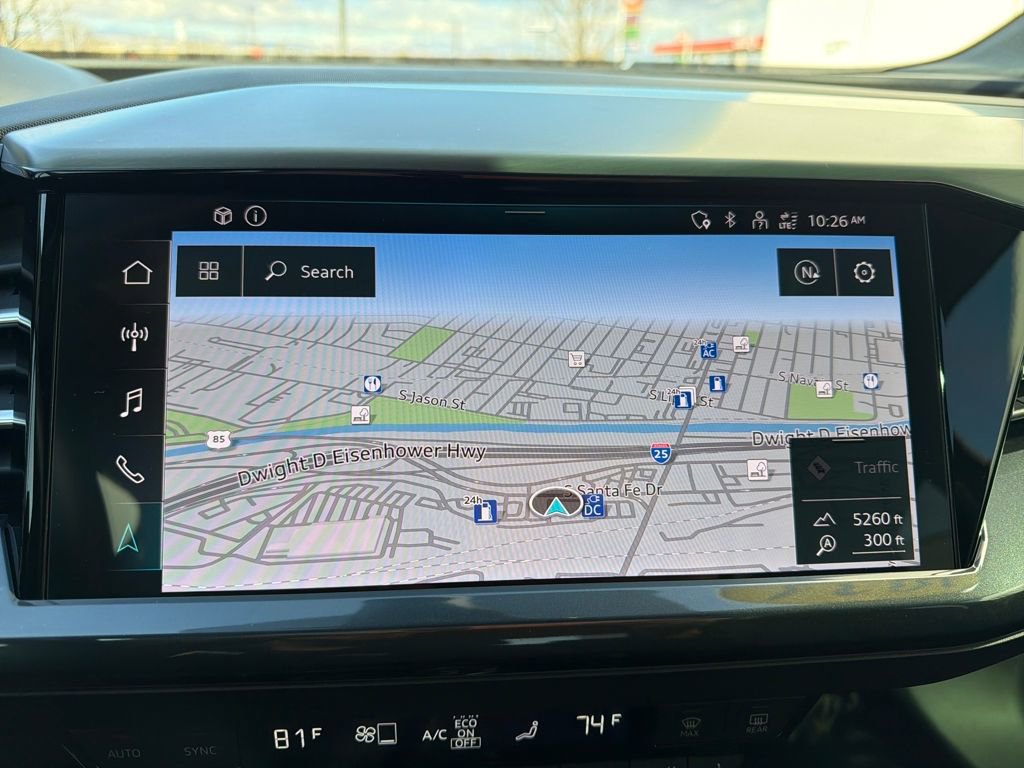 Used 2024 Audi Q4 e-tron Prestige image 20