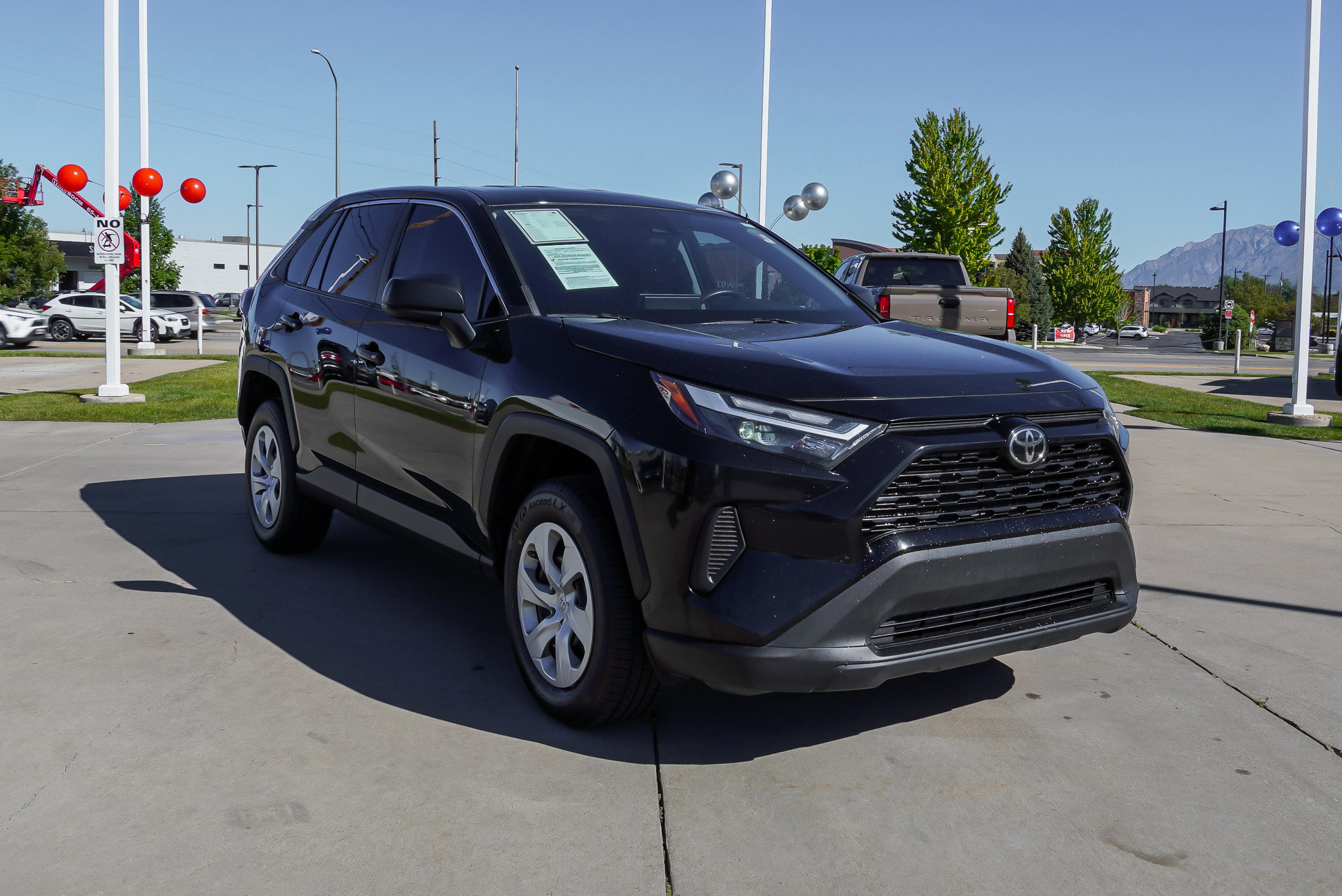 Certified 2024 Toyota RAV4 LE AWD/4WD image 2