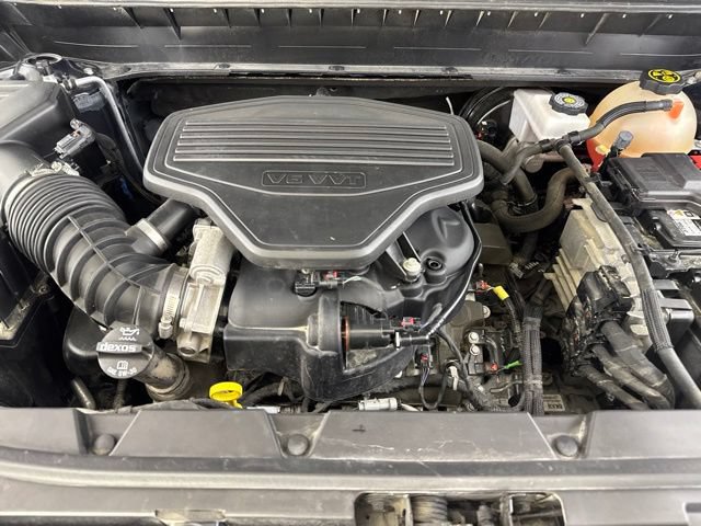 Used 2021 GMC Acadia SLT w/ Premium Package AWD/4WD image 18