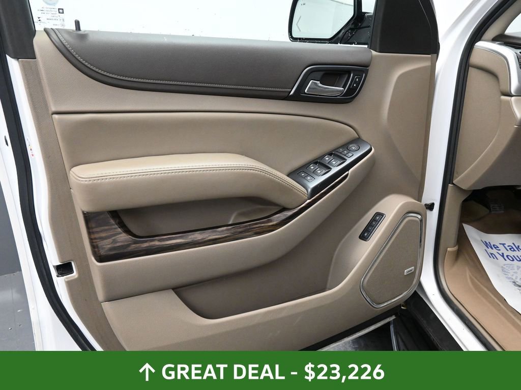 Used 2017 GMC Yukon SLT w/ Premium Edition image 32