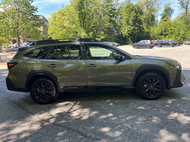 Used 2024 Subaru Outback Onyx Edition XT AWD/4WD image 2