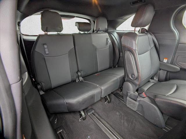 Used 2021 Toyota Sienna XSE image 13