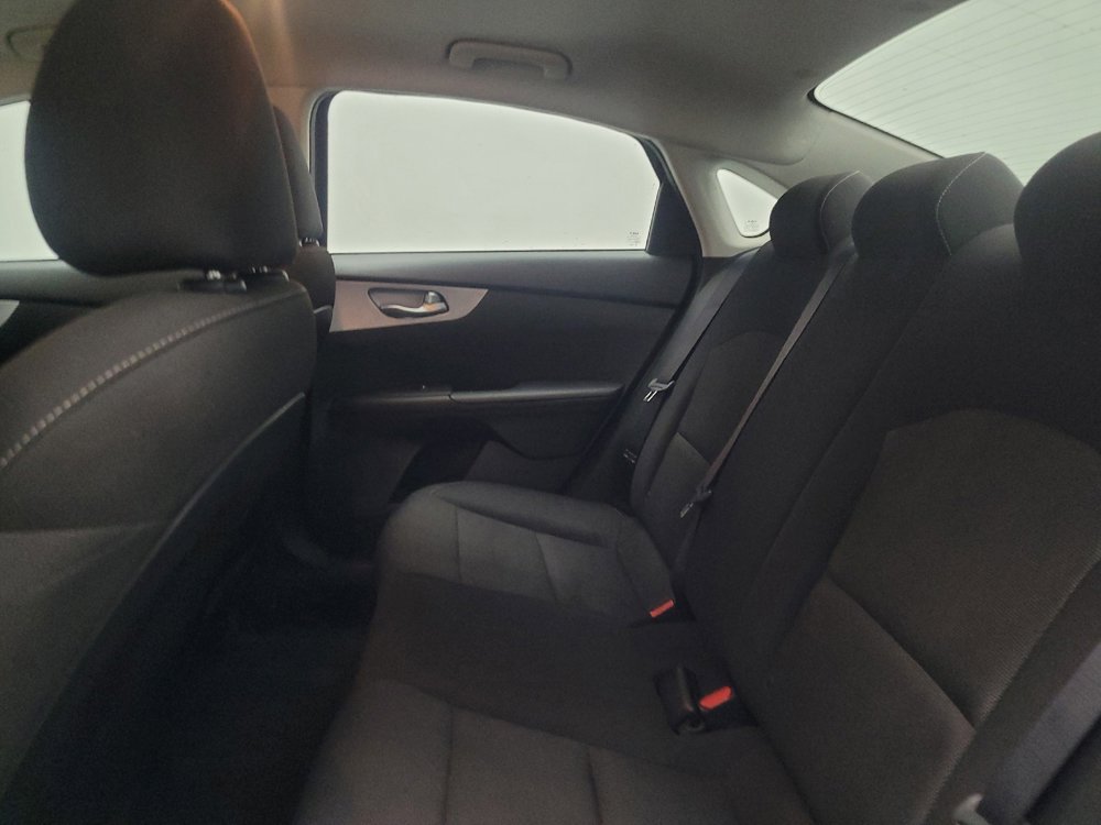 Used 2023 Kia Forte LXS image 18