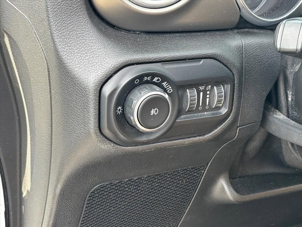 Used 2021 Jeep Wrangler Unlimited Rubicon image 8