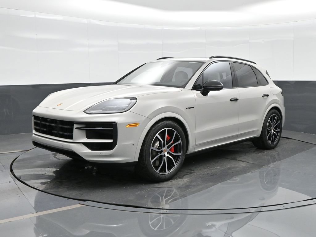 New 2026 Porsche Cayenne S image 1