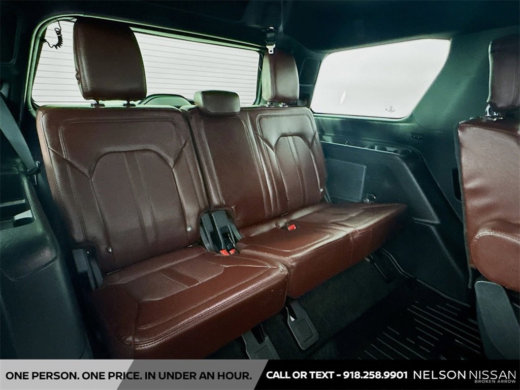 Used 2022 Ford Expedition Limited image 29