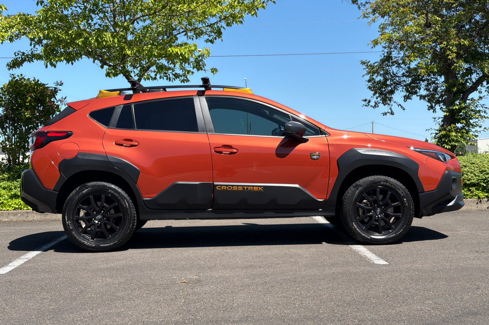 Used 2024 Subaru Crosstrek 2.5i Wilderness w/ Crosstrek Mirror Package AWD/4WD image 3
