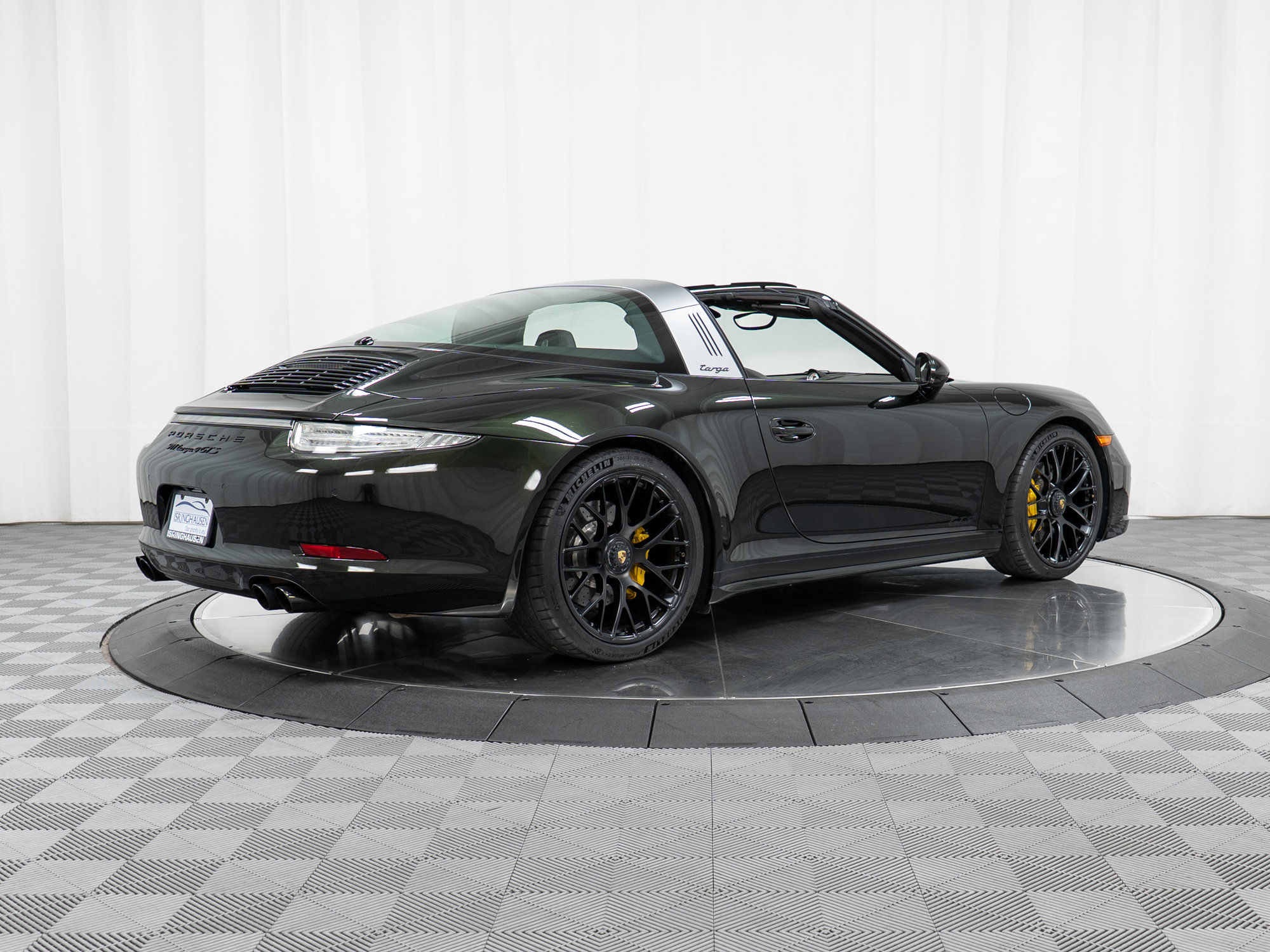 Certified 2016 Porsche 911 Targa 4 GTS AWD/4WD image 7