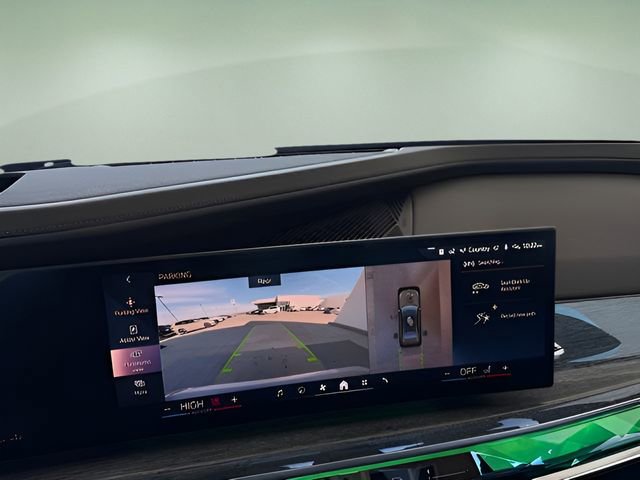 Used 2023 BMW 740i 740i w/ Executive Package image 22