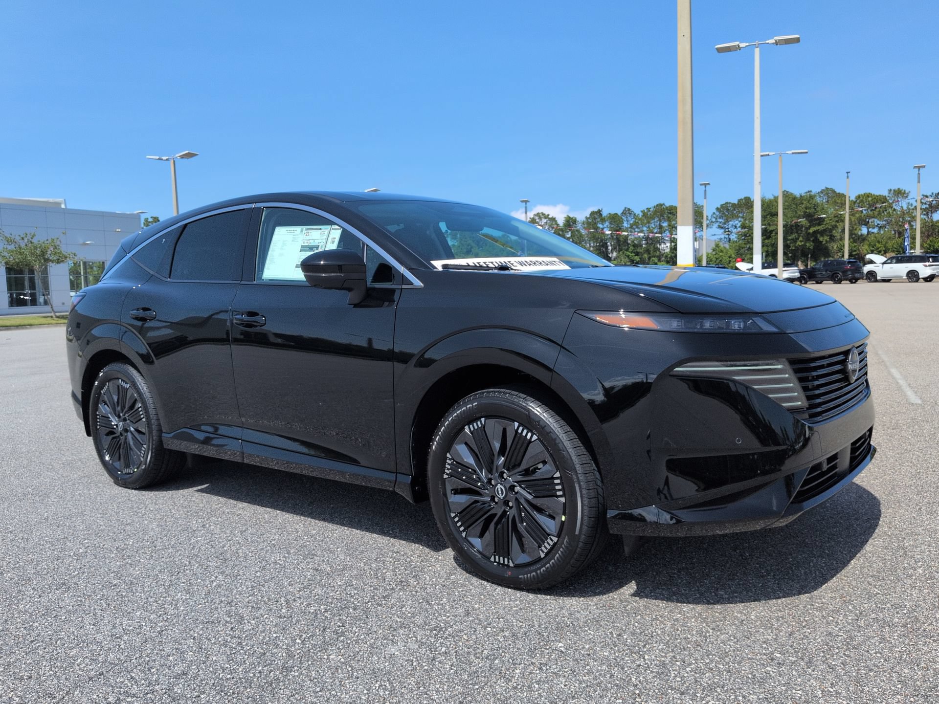 New 2026 Nissan Murano Platinum w/ Cargo Package AWD/4WD image 3
