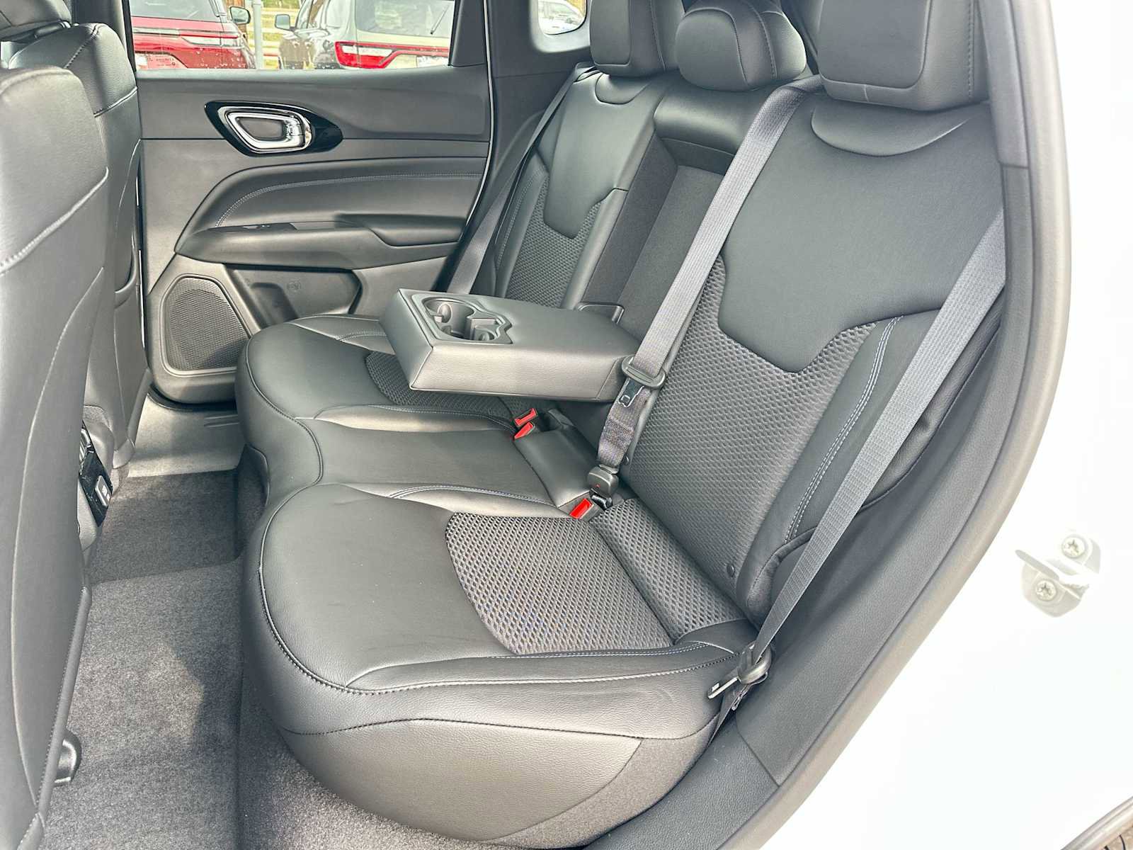 New 2026 Jeep Compass Latitude image 23