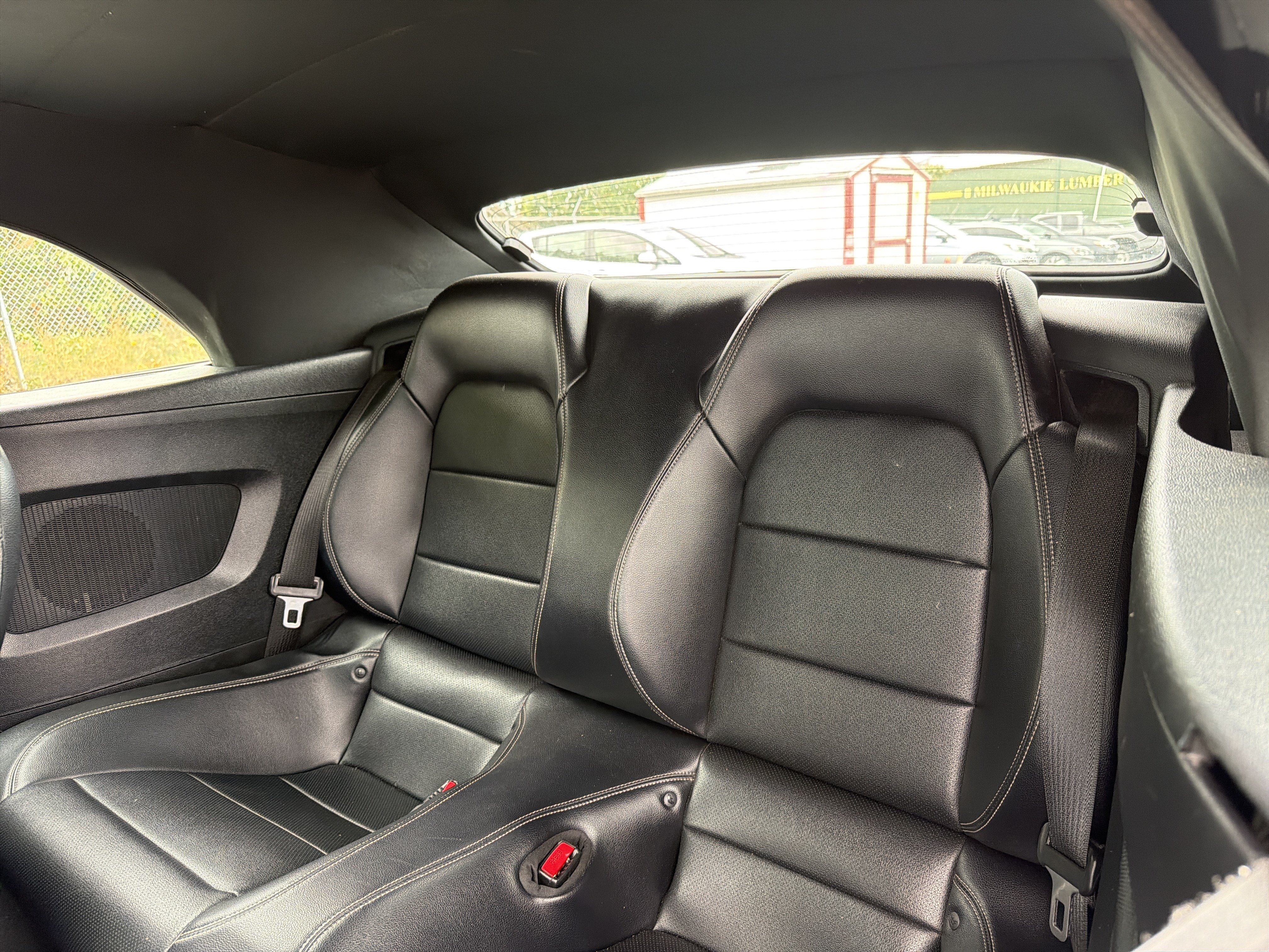 Used 2016 Ford Mustang Premium RWD image 9