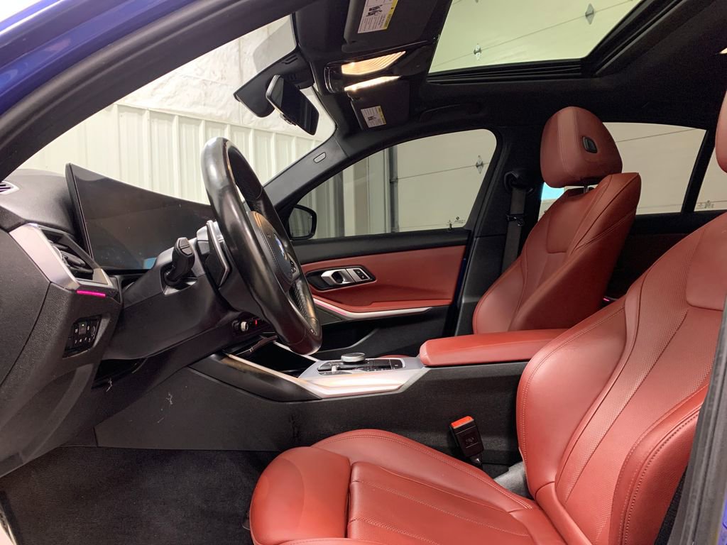 Used 2023 BMW M340i xDrive M340i xDrive w/ Premium Package image 4