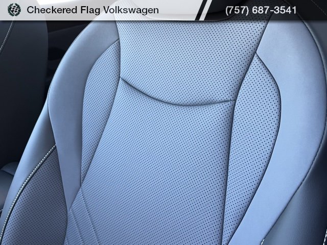 New 2026 Volkswagen Tiguan SE R-Line image 22