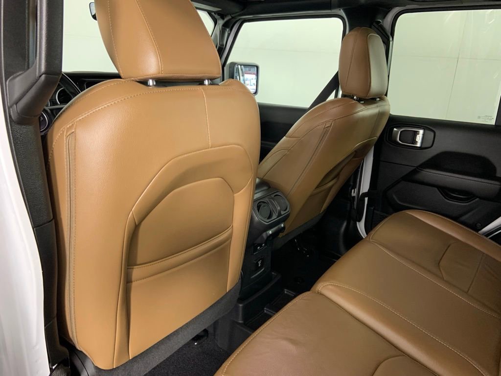 Used 2021 Jeep Wrangler Unlimited Sahara image 19