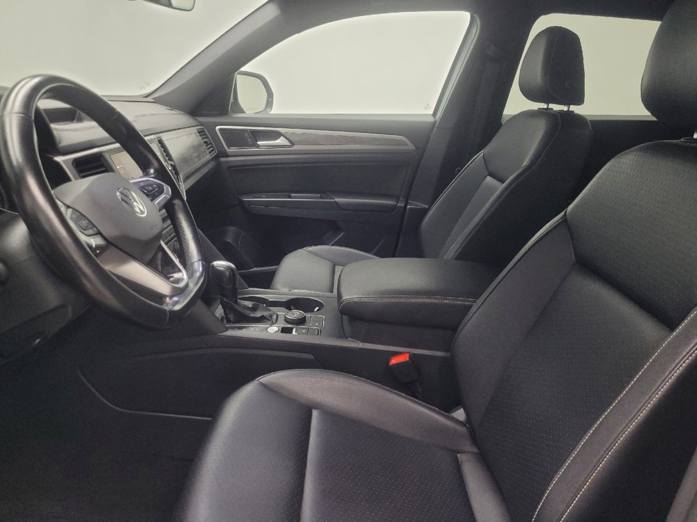 Used 2020 Volkswagen Atlas Cross Sport SE w/ Towing Package AWD/4WD image 17