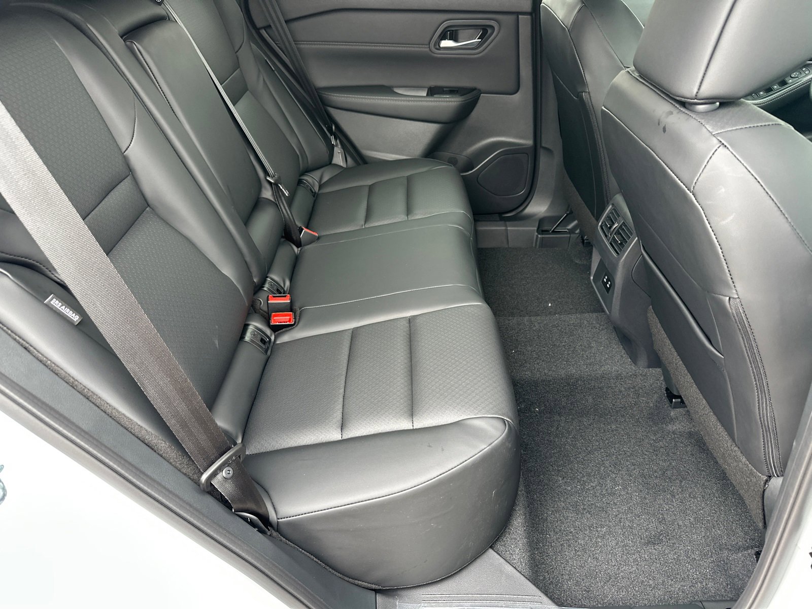 New 2026 Nissan Rogue Dark Armor image 15