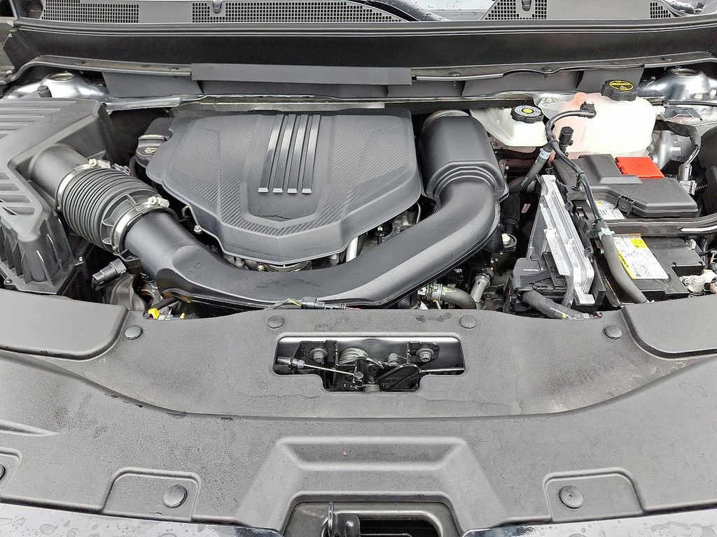 Used 2025 Chevrolet Traverse Z71 w/ Driver Confidence Package image 27