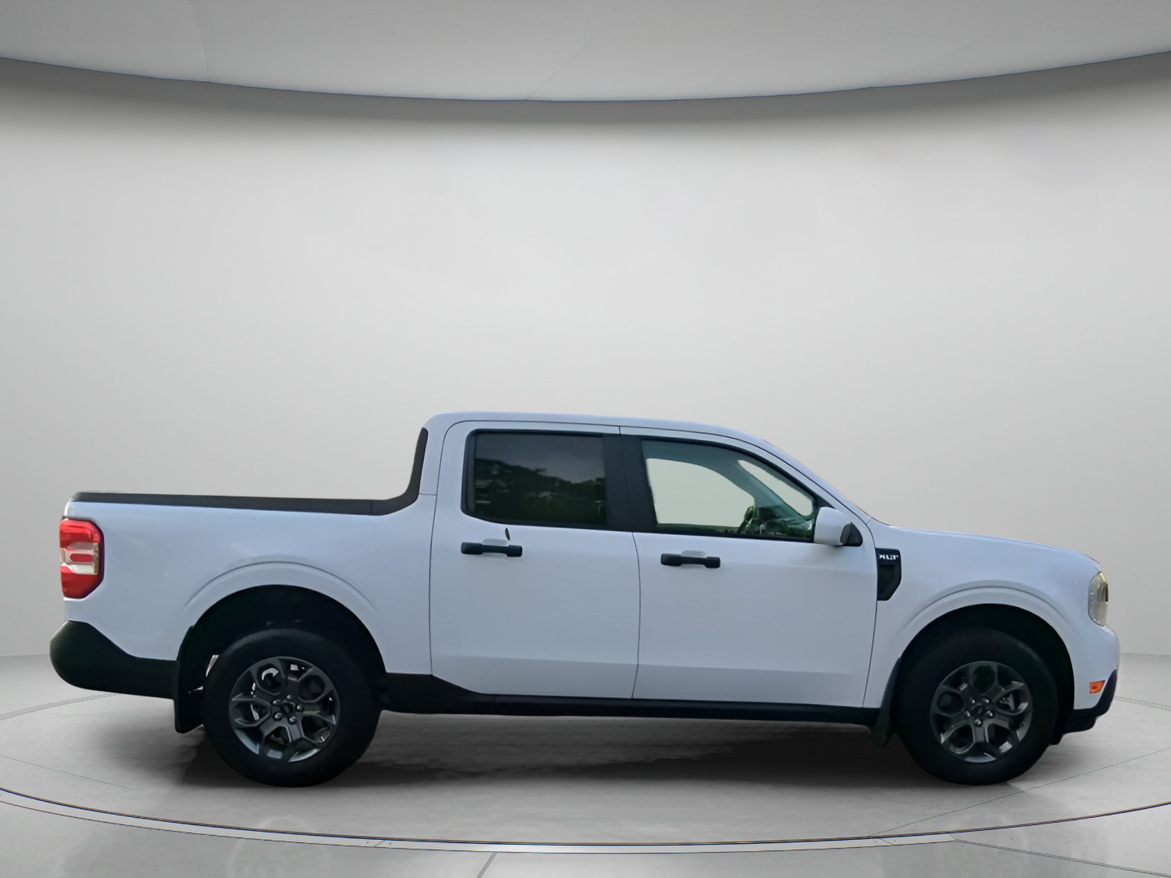 Certified 2023 Ford Maverick XLT w/ XLT Luxury Package FWD image 32