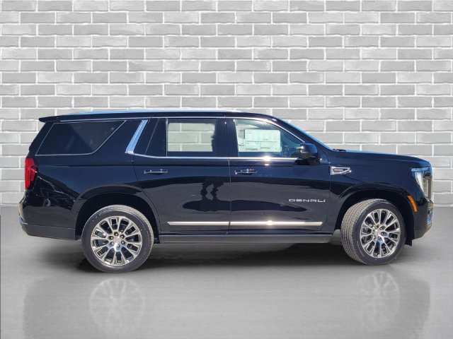 New 2026 GMC Yukon Denali w/ Denali Reserve Package AWD/4WD image 4