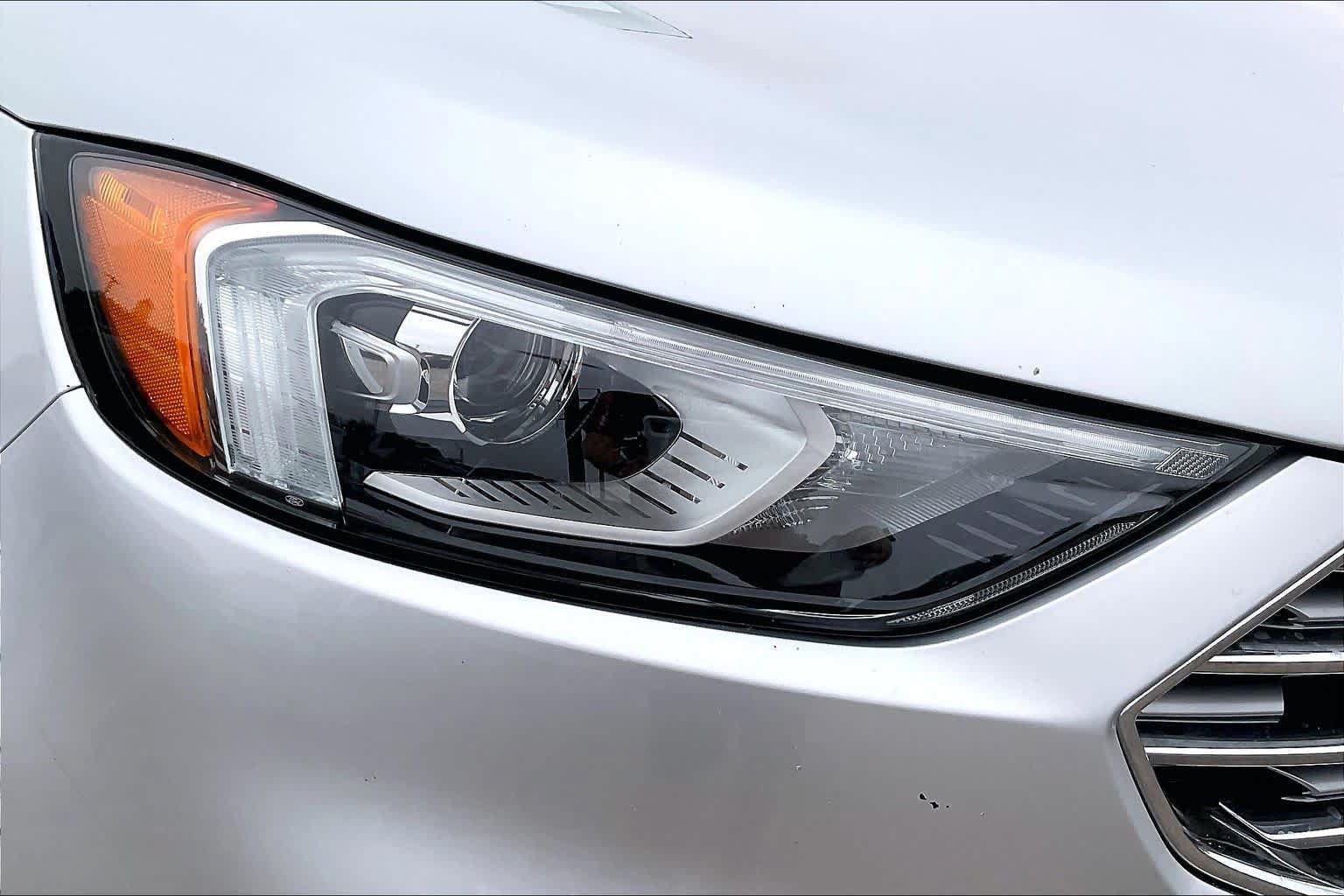 Used 2019 Ford Edge Titanium AWD/4WD image 27