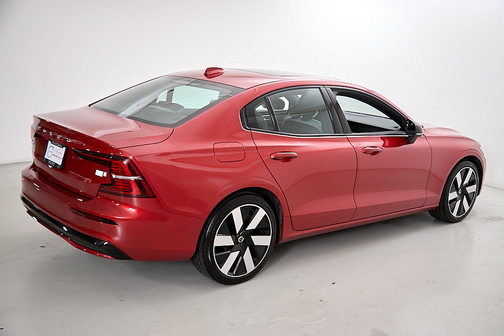 Certified 2024 Volvo S60 T8 Ultimate AWD/4WD image 11