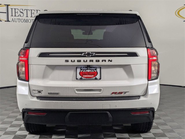 Certified 2023 Chevrolet Suburban RST w/ Luxury Package image 6