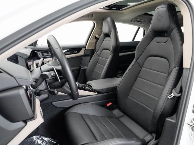 Certified 2024 Porsche Panamera 4 image 5