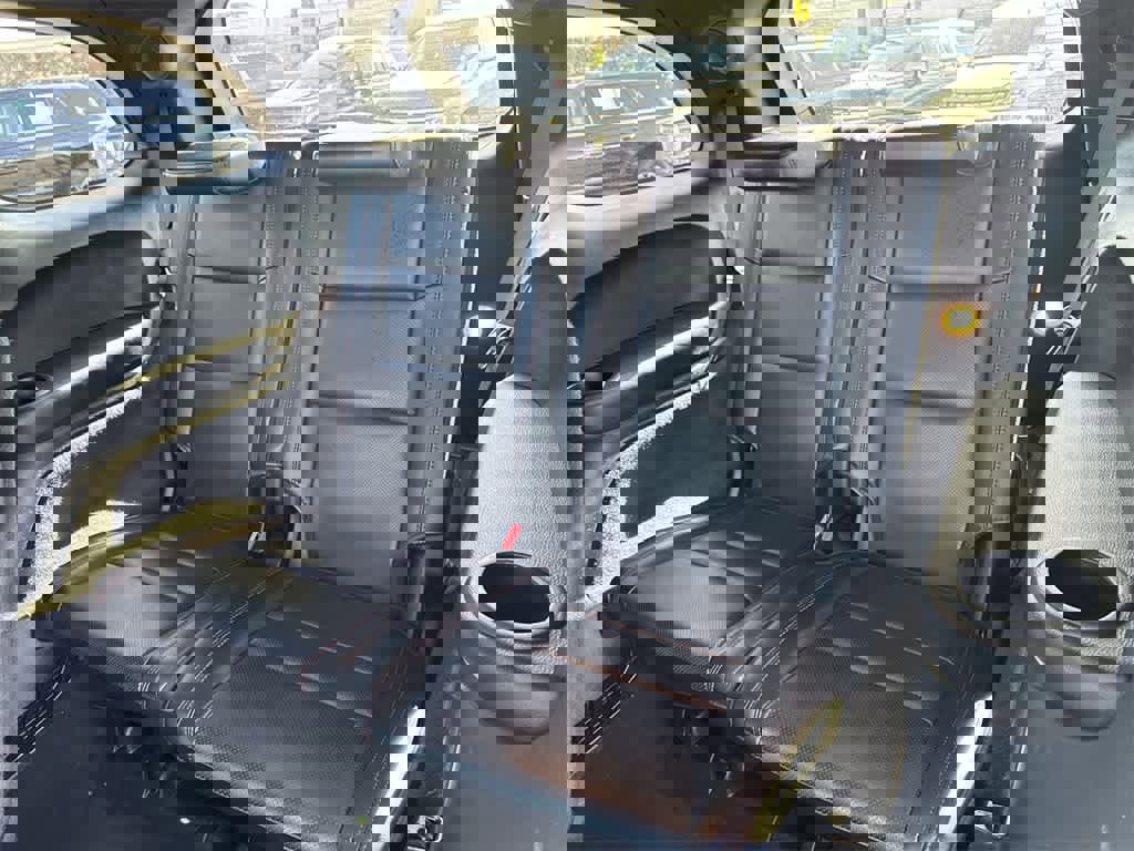 Used 2025 Dodge Durango GT image 30