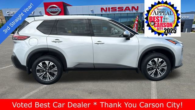 Used 2021 Nissan Rogue SV AWD/4WD image 2