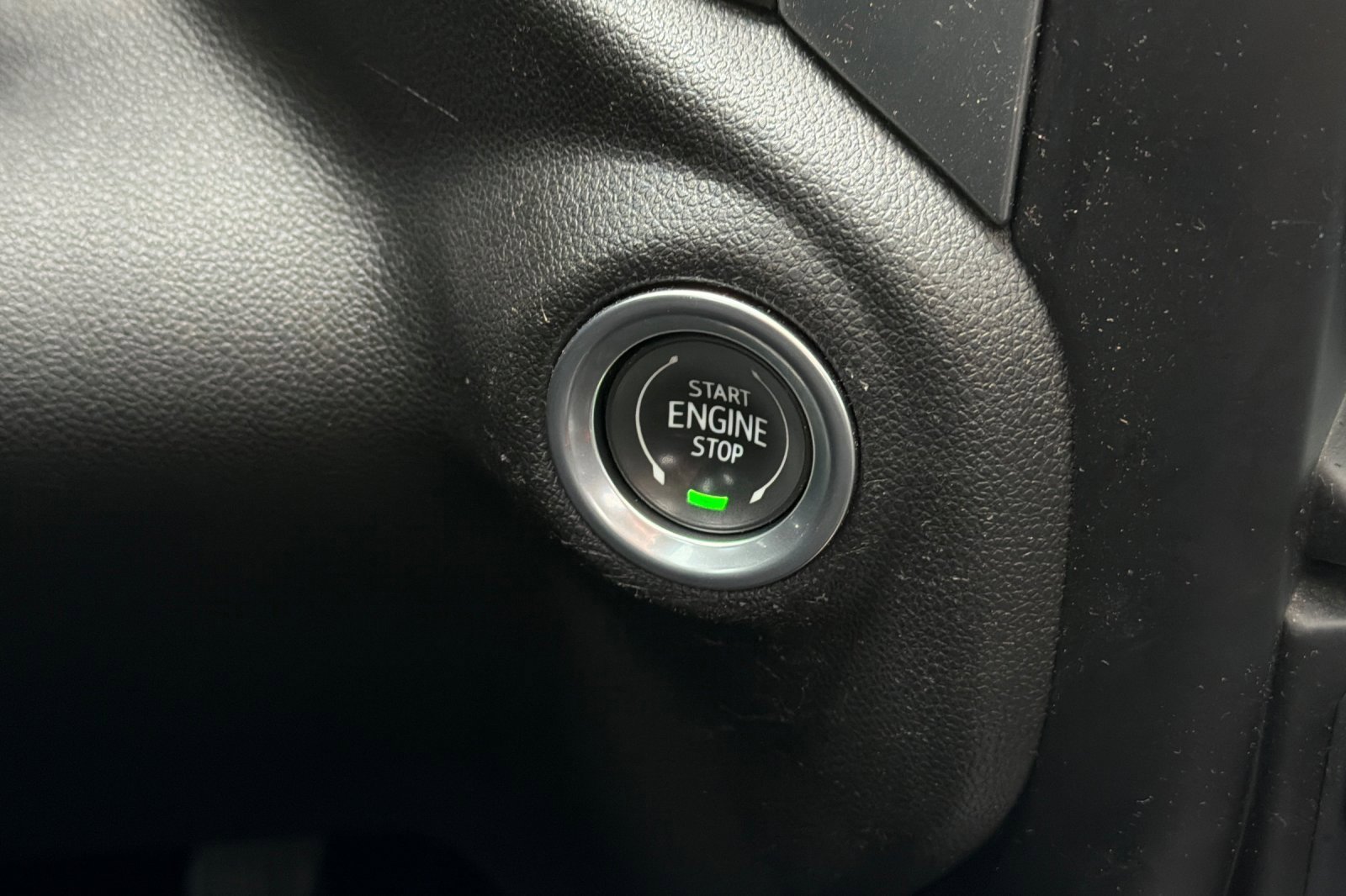 Used 2022 Chevrolet Silverado 3500 LTZ w/ LTZ Plus Package image 33