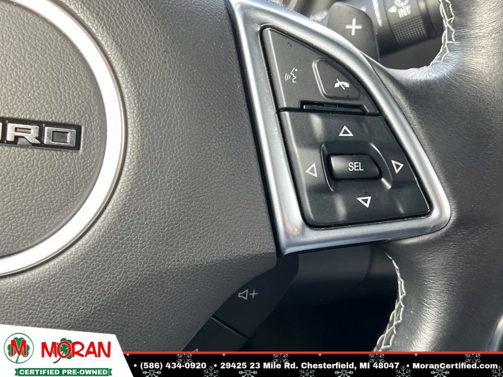 Used 2022 Chevrolet Camaro LT w/ Technology Package image 26