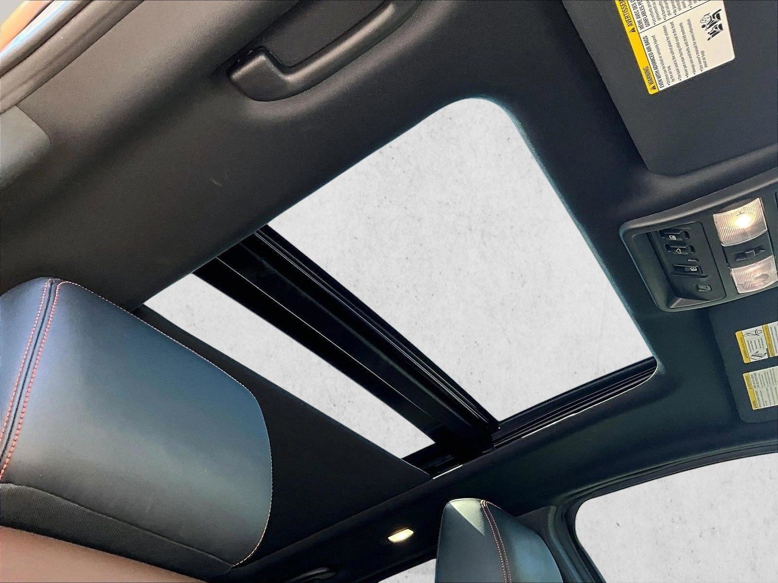 Used 2023 Nissan Titan Platinum Reserve w/ Moonroof Package RWD image 16