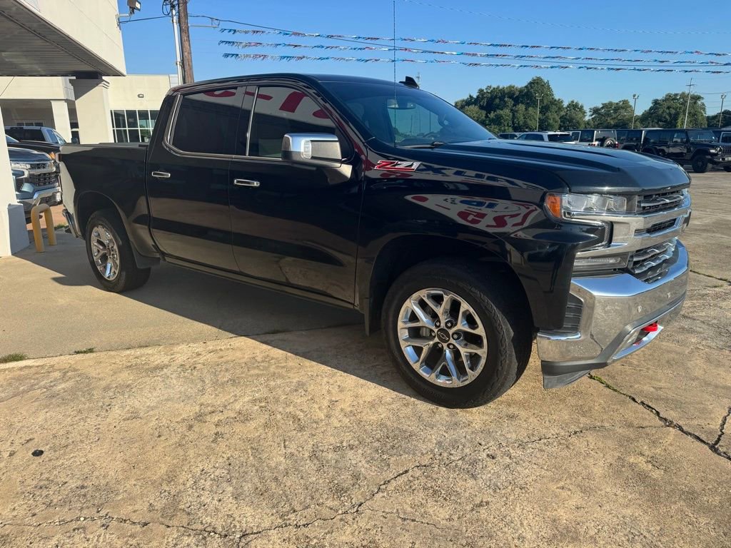Used 2021 Chevrolet Silverado 1500 LTZ w/ Z71 Off-Road Package AWD/4WD image 5