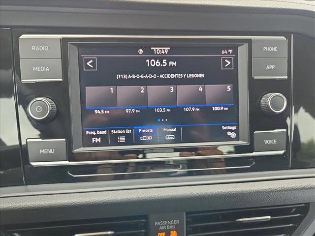 Used 2024 Volkswagen Jetta SE FWD image 23
