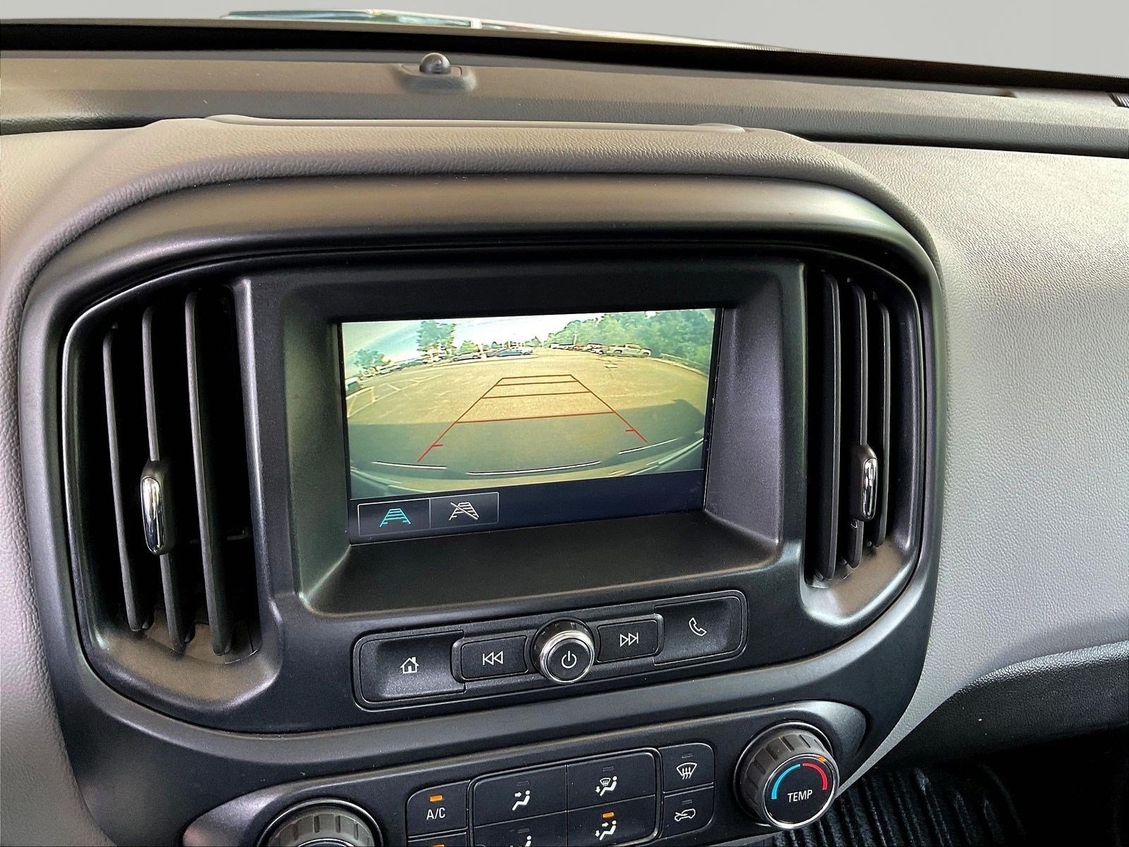 Used 2018 Chevrolet Colorado W/T RWD image 14