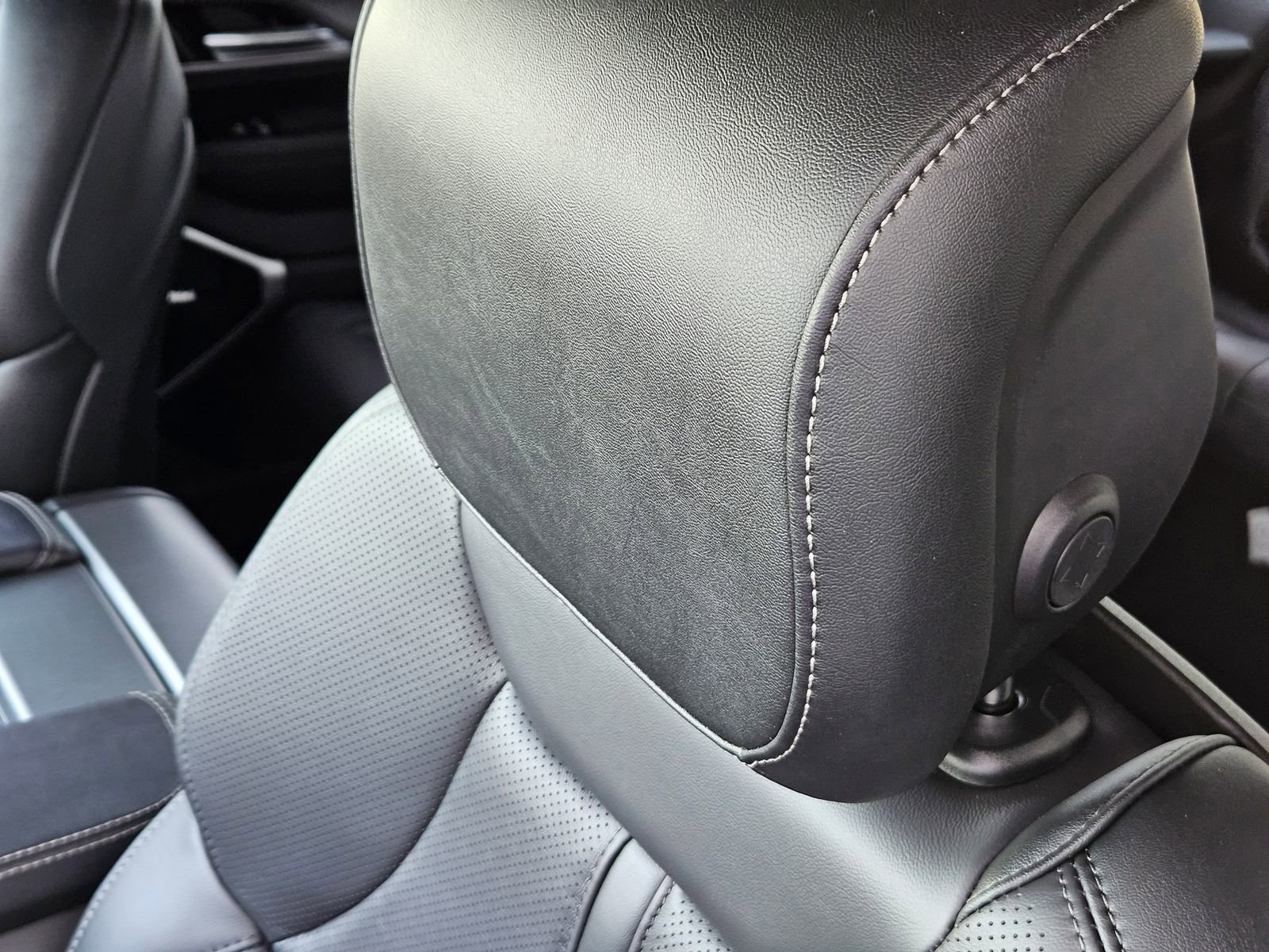 New 2026 Jeep Grand Wagoneer L Limited image 25