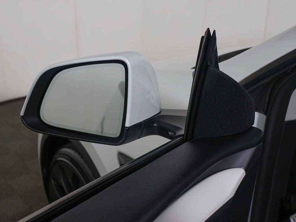 Used 2023 Tesla Model Y Performance AWD/4WD image 29