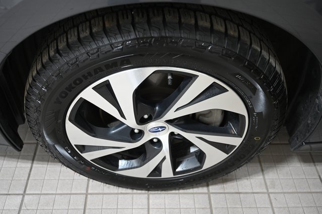 Used 2022 Subaru Legacy Premium image 17