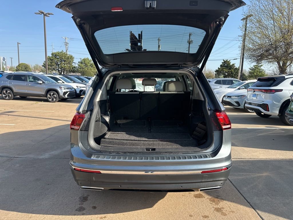 Used 2019 Volkswagen Tiguan SEL image 18