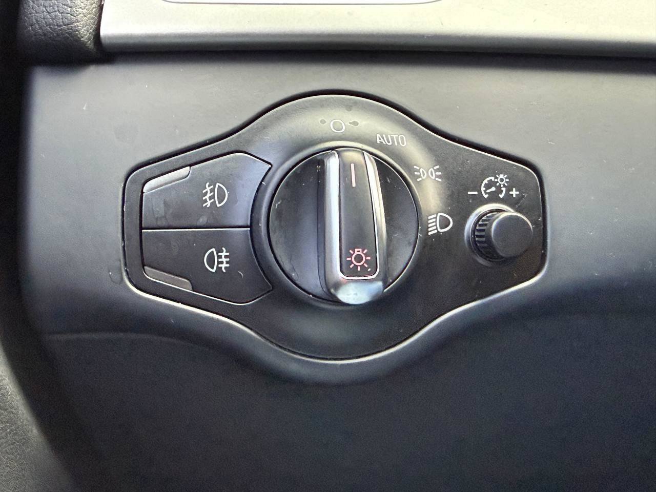 Used 2015 Audi A4 2.0T Premium FWD image 43