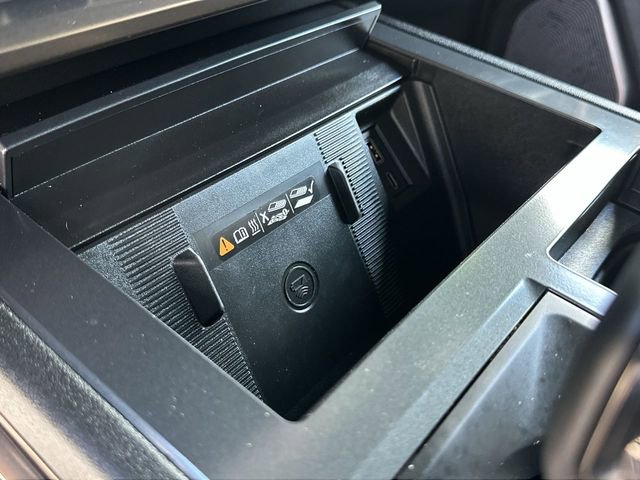 Certified 2025 GMC Hummer EV 2X AWD/4WD image 36