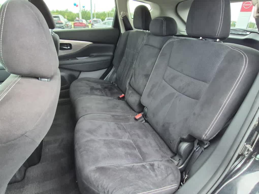 Used 2017 Nissan Murano SV AWD/4WD image 7