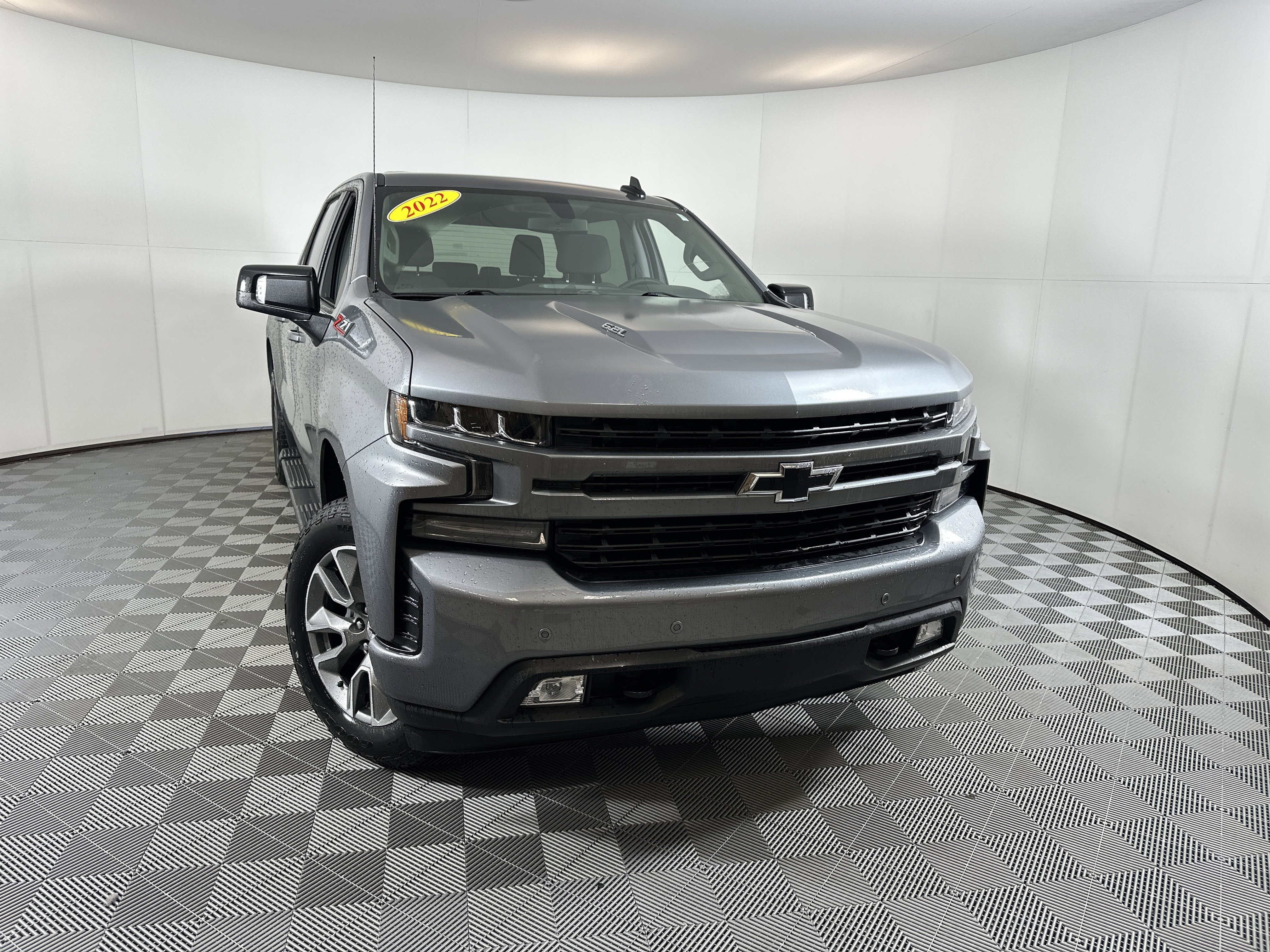 Certified 2022 Chevrolet Silverado 1500 RST video 1