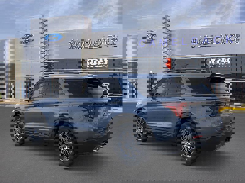 New 2026 Ford Explorer Active w/ Active Comfort Package image 4