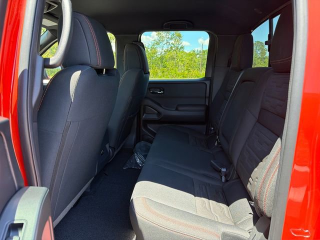 Used 2025 Nissan Frontier PRO-4X AWD/4WD image 12